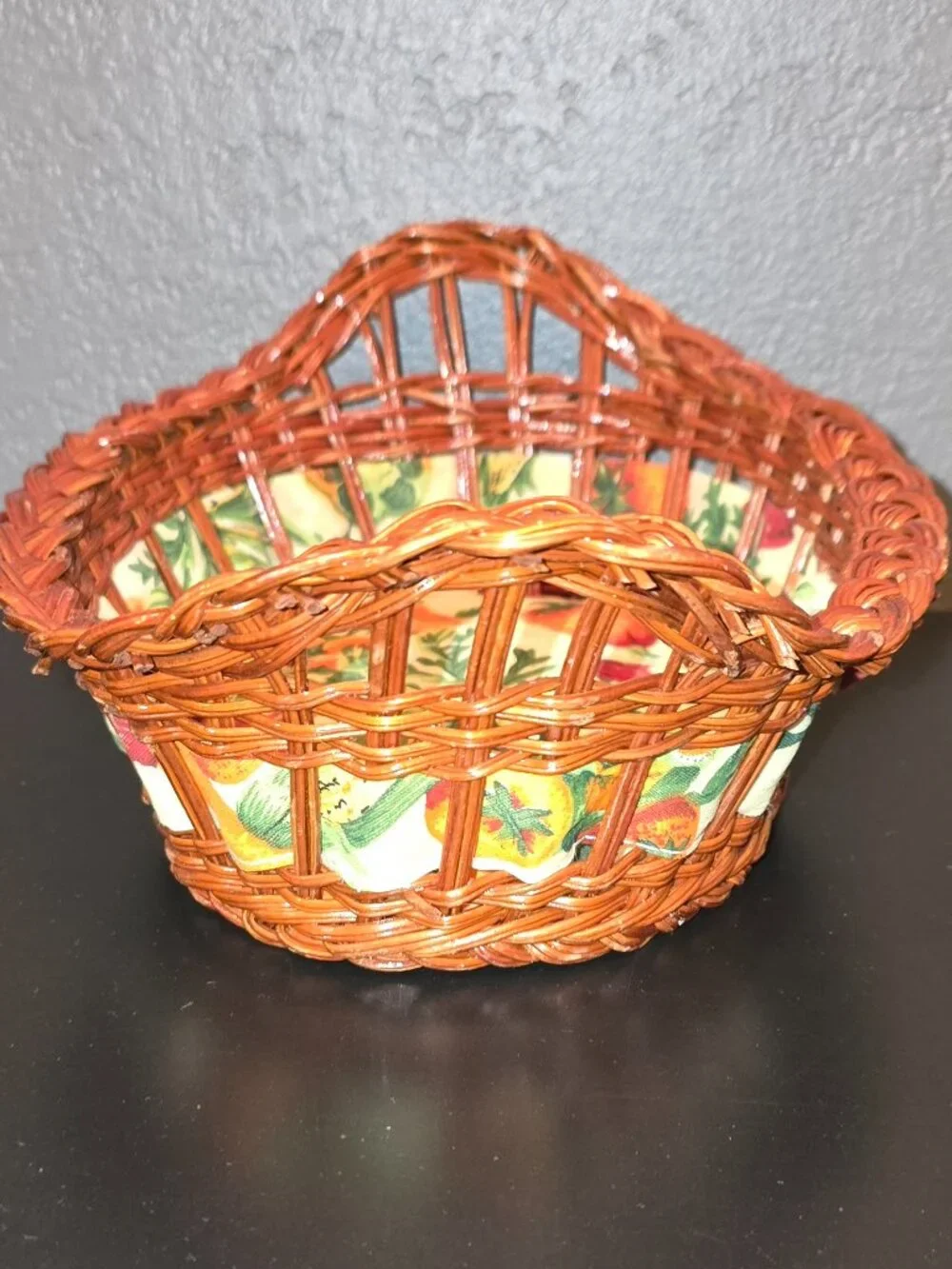 Woven Wicker Oval Bread Fruit Basket Vegetable Print Fabric Liner Kitchen Decor